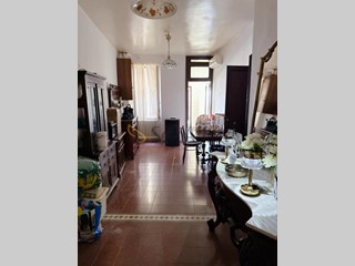 Appartamento in Affitto a Frosinone, 150 m², arredato