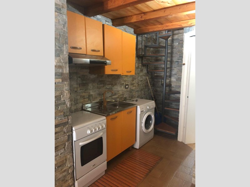 Bilocale in Affitto a Caltanissetta, zona CENTRO  STORICO, 240&euro;, 35 m², arredato