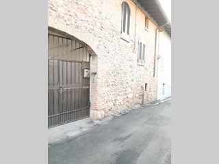 Attico in Vendita a Lonato del Garda, zona centro storico, 150'000&euro;, 110 m²