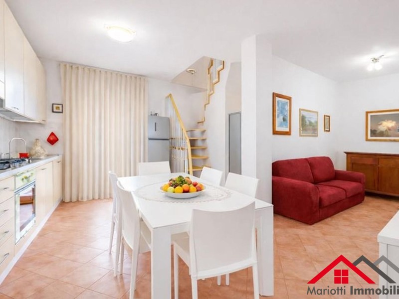 Trilocale in Vendita a Cascina, zona Navacchio, 228'000&euro;, 95 m²