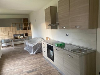 Trilocale in Affitto a Ameglia, 600&euro;, 55 m², arredato