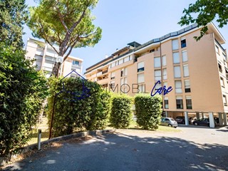 Appartamento in Vendita a Pisa, 380'000&euro;, 146 m²