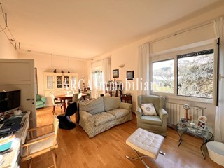 Appartamento in Vendita a Pietrasanta, 850'000&euro;, 105 m²