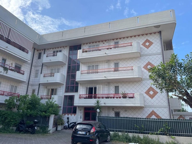 Quadrilocale in Vendita a Taranto, 175'000&euro;, 140 m²