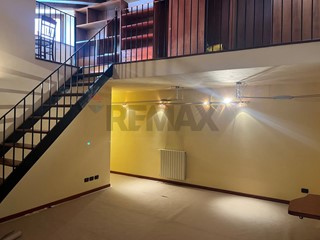 Quadrilocale in Affitto a Catania, 850&euro;, 154 m²