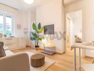 Trilocale in Vendita a Milano, 269'000&euro;, 53 m²