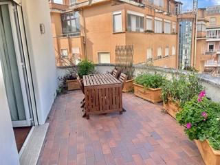 Attico in Affitto a Roma, 1'300&euro;, 40 m²