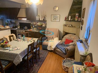 Casa Semi Indipendente in Vendita a Fabriano, 73'000&euro;, 80 m²