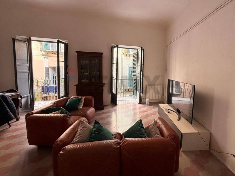 Quadrilocale in Vendita a Palermo, 290'000&euro;, 117 m²