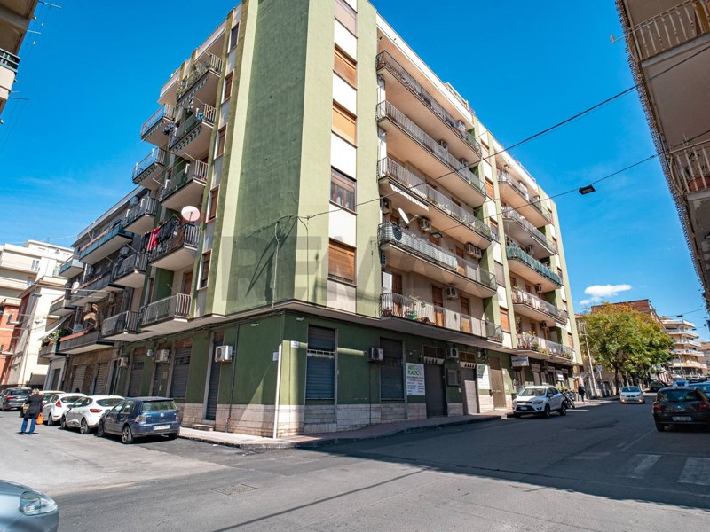 Trilocale in Vendita a Adrano, 49'000&euro;, 90 m²
