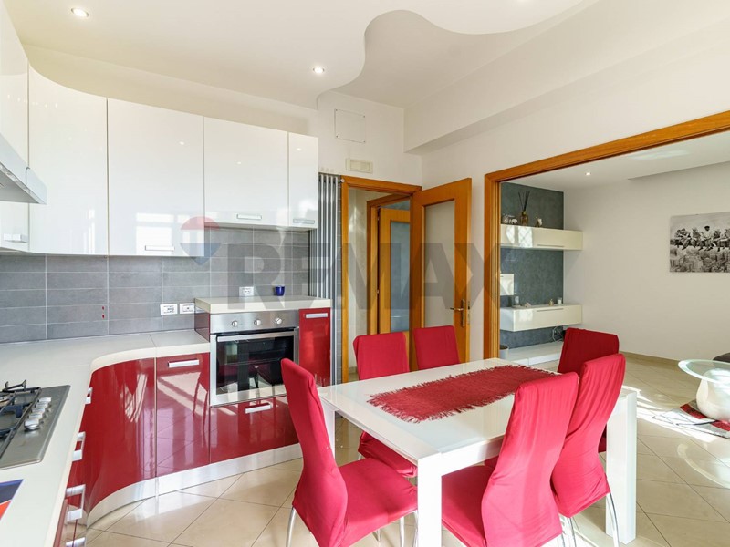 Trilocale in Affitto a Gravina di Catania, 750&euro;, 74 m²