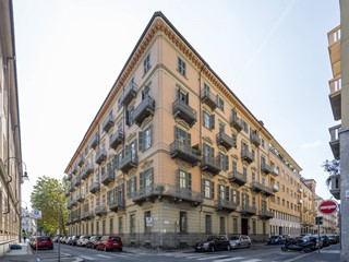 Trilocale in Affitto a Torino, 1'300&euro;, 98 m²