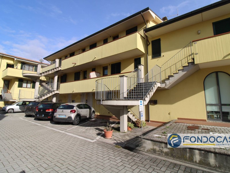 Trilocale in Vendita a Santa Maria a Monte, 126'000&euro;, 60 m²
