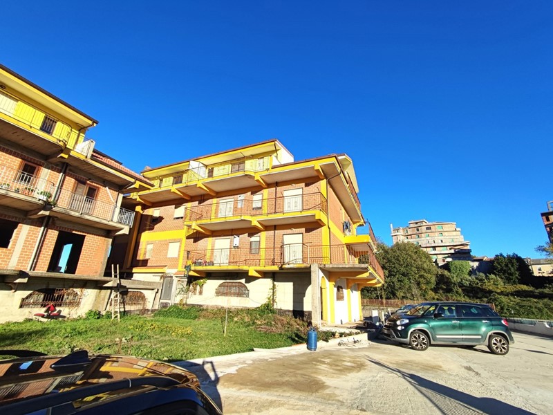 Attico in Vendita a Chiaravalle Centrale, 98'000&euro;, 123 m²