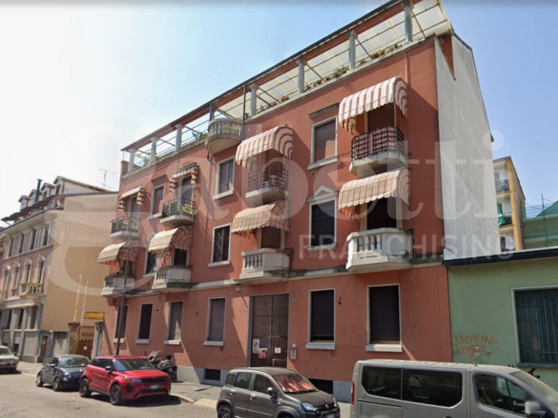 Quadrilocale in Vendita a Milano, 330'000&euro;, 115 m²