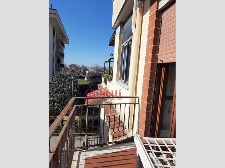Trilocale in Vendita a San Nicola la Strada, 108'000&euro;, 115 m²