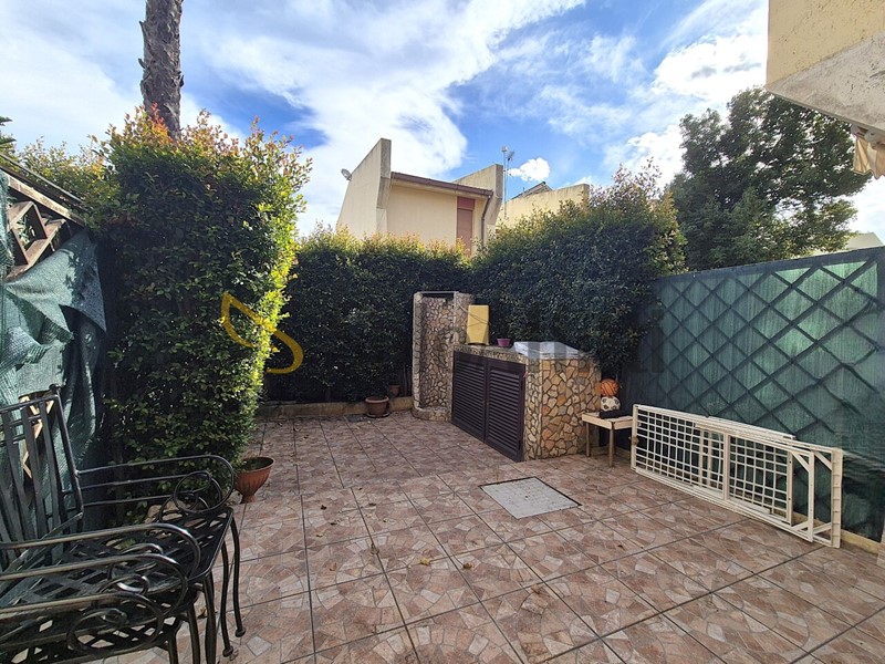 Villa in Affitto a Borgia, 350&euro;, 50 m², arredato