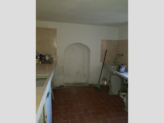 Casa Semi Indipendente in Affitto a Casola in Lunigiana, 400&euro;, 90 m²