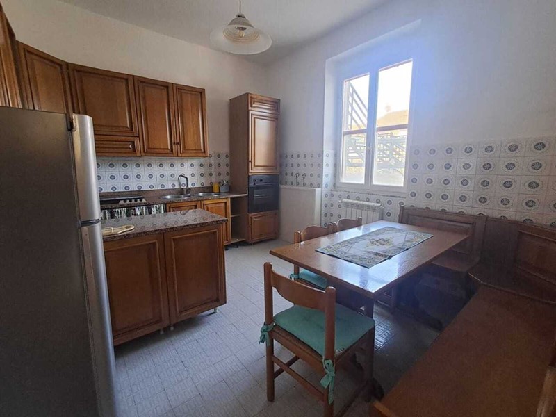 Casa Semi Indipendente in Affitto a Santo Stefano di Magra, 600&euro;, 60 m², arredato