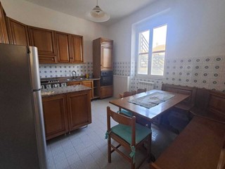 Casa Semi Indipendente in Affitto a Santo Stefano di Magra, 600&euro;, 60 m², arredato