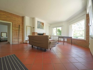 Quadrilocale in Vendita a Santarcangelo di Romagna, zona STADIO (S.ARC), 445'000&euro;, 148 m², con Box