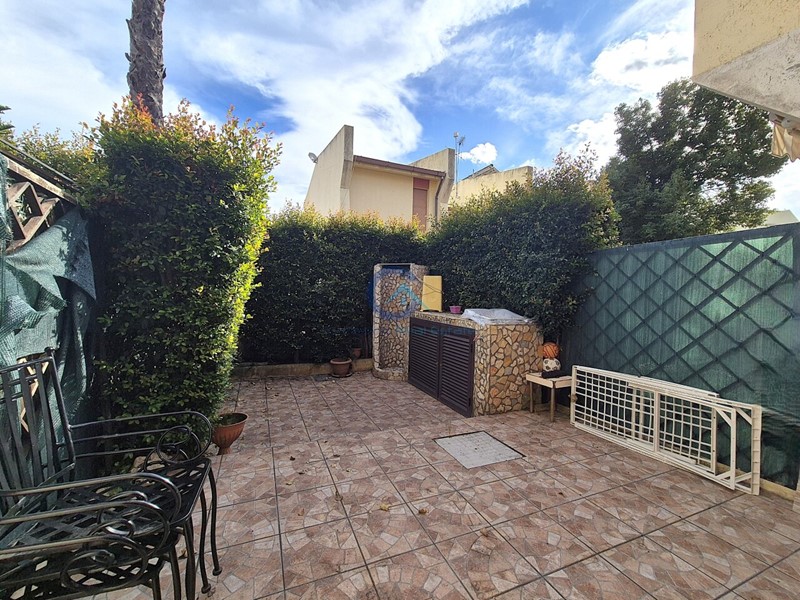 Casa Semi Indipendente in Affitto a Borgia, zona Roccelletta di Borgia, 350&euro;, 50 m², arredato