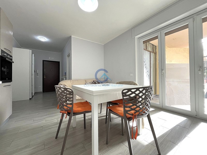 Trilocale in Vendita a Catanzaro, zona Catanzaro Lido, 255'000&euro;, 90 m², arredato