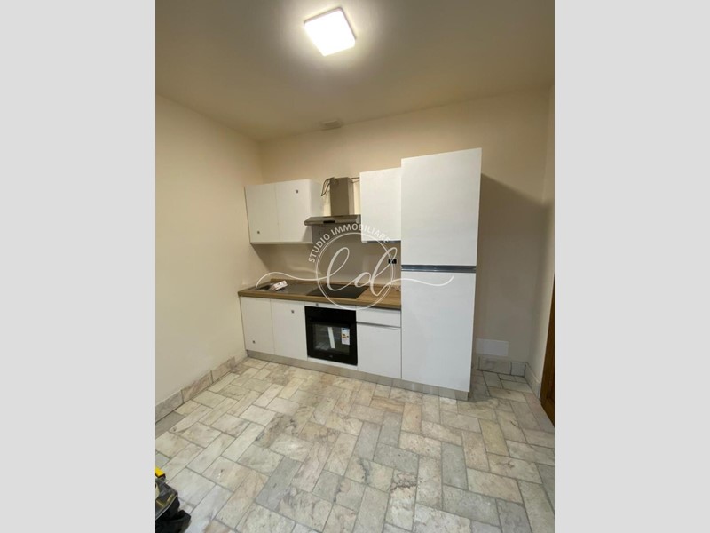 Trilocale in Affitto a Pietrasanta, 900&euro;, 60 m², arredato