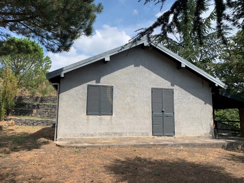 Casa Indipendente in Vendita a Belpasso, zona Parco dell'Etna, 68'000&euro;, 60 m²