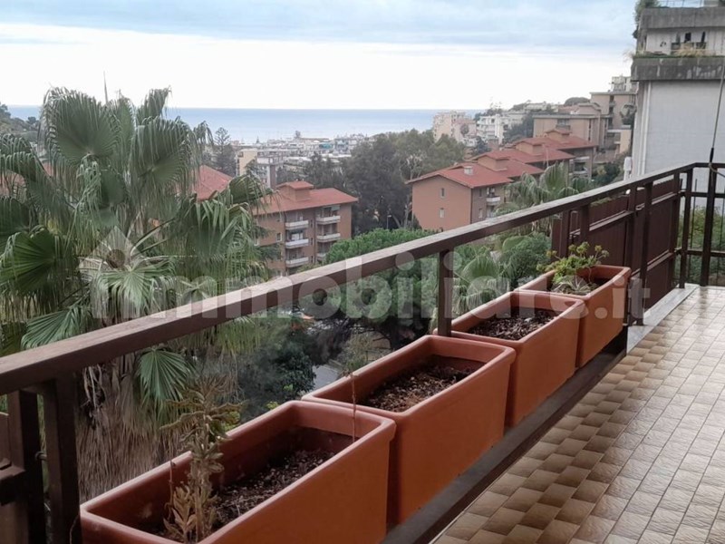 Attico in Affitto a Sanremo, zona s martino, 900&euro;, 95 m², arredato, con Box