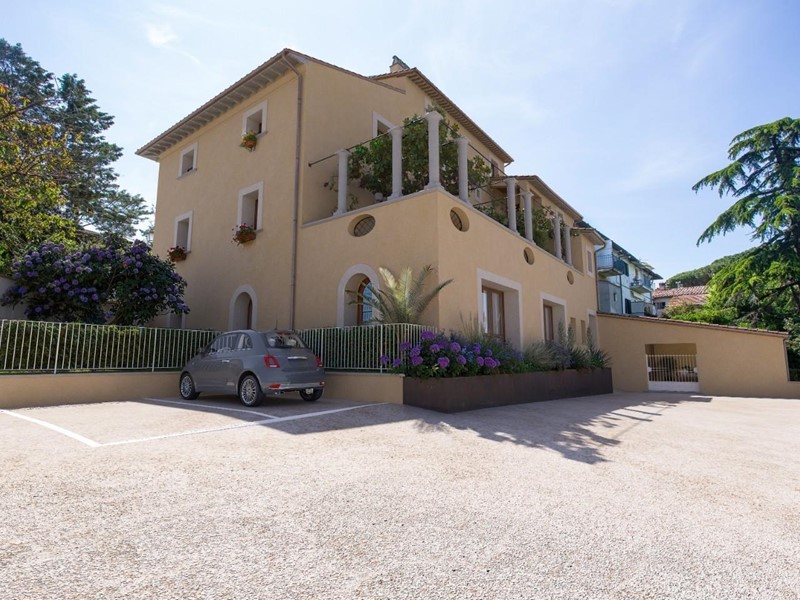Monolocale in Vendita a Casciana Terme Lari, 950'000&euro;, 773 m²