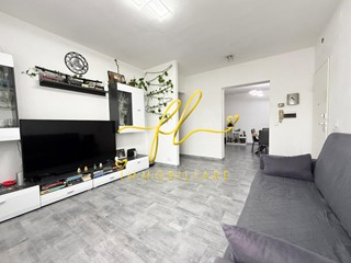 Quadrilocale in Vendita a Cecina, zona San Pietro In Palazzi, 195'000&euro;, 90 m², con Box