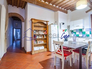 Appartamento in Vendita a Pisa, 280'000&euro;, 120 m², arredato