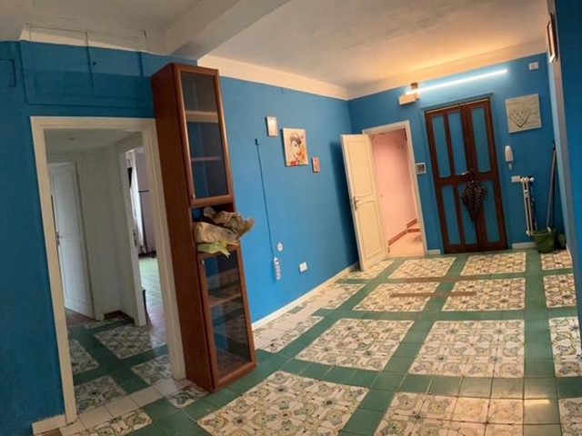 Appartamento in Affitto a Pisa, 1'000&euro;, 140 m², arredato, con Box