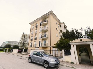 Quadrilocale in Vendita a Montesilvano, 138'000&euro;, 74 m²