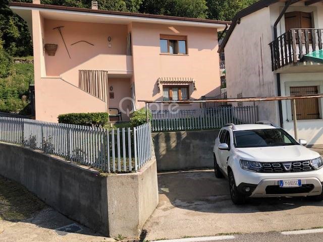 Quadrilocale in Affitto a Nimis, 350&euro;, 60 m²