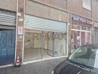 Immobile commerciale in Vendita a Roma, 129'000&euro;, 75 m²