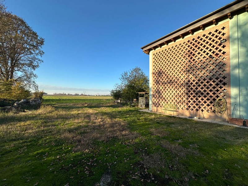 Casa Semi Indipendente in Vendita a Medolla, 349'000&euro;, 260 m²