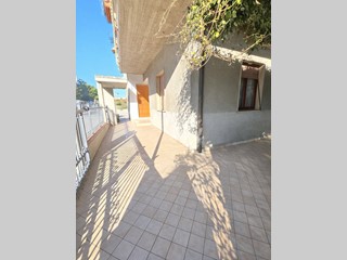 Appartamento in Vendita a San Benedetto del Tronto, 155'000&euro;, 139 m²