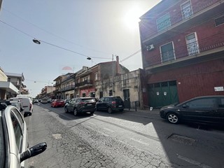 Appartamento in Vendita a Belpasso, 119'000&euro;, 180 m²