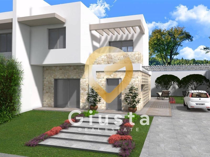 Quadrilocale in Vendita a Squinzano, 259'000&euro;, 110 m²