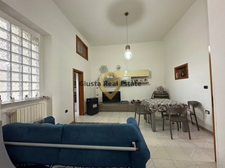 Trilocale in Vendita a Brindisi, 114'000&euro;, 71 m²