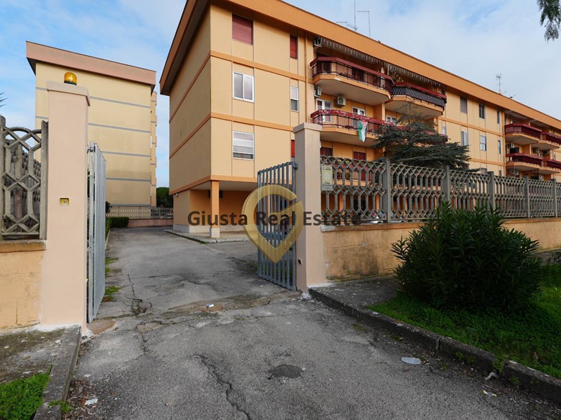 Appartamento in Vendita a Brindisi, 162'000&euro;, 135 m²