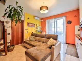 Trilocale in Vendita a Busnago, 146'000&euro;, 86 m²