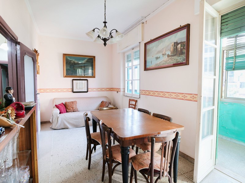 Trilocale in Vendita a Napoli, 118'000&euro;, 80 m²