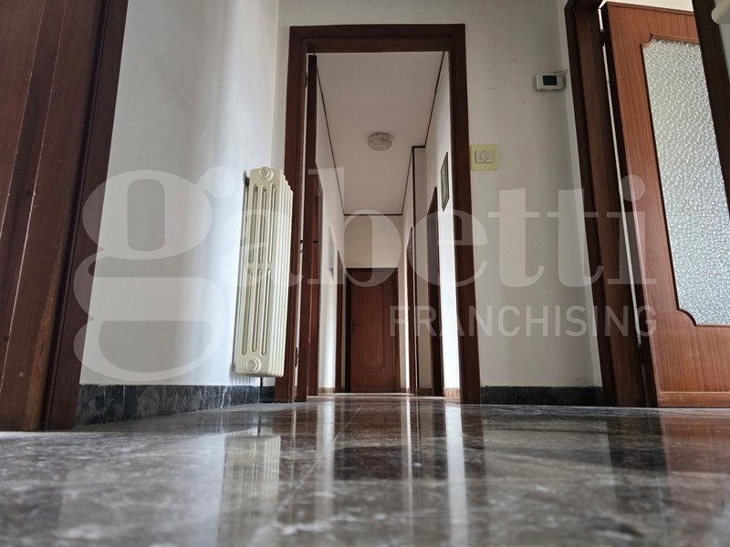 Quadrilocale in Vendita a Vasto, 125'000&euro;, 121 m², con Box