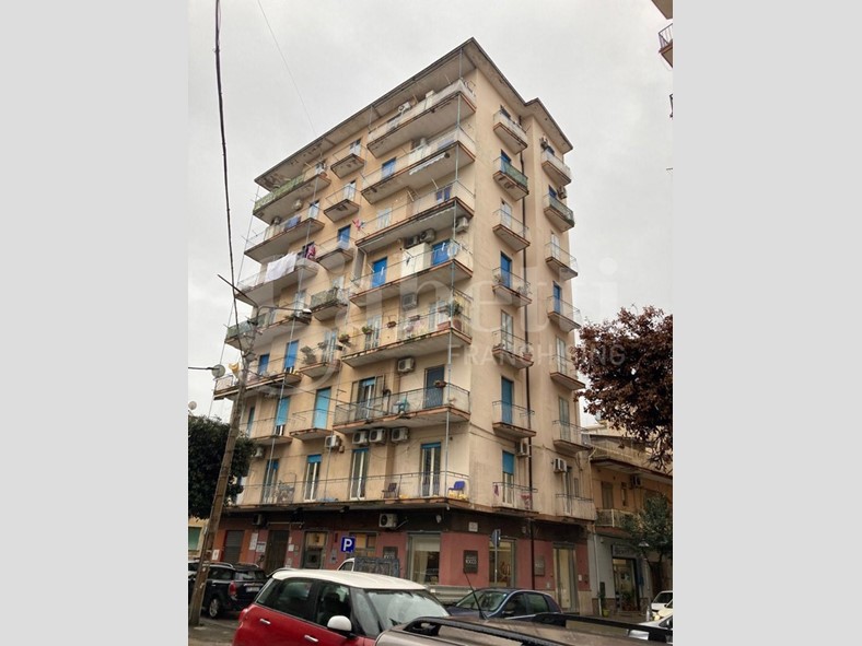 Quadrilocale in Vendita a Battipaglia, 125'000&euro;, 110 m²