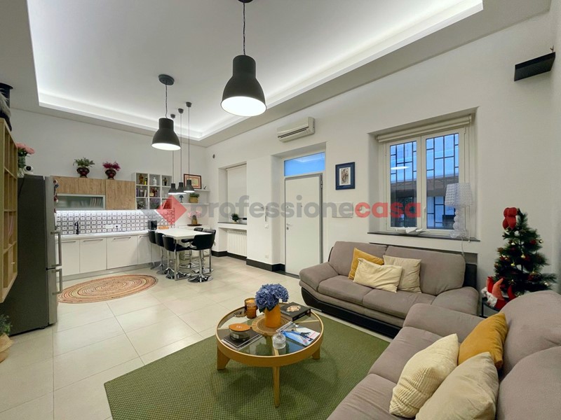 Bilocale in Affitto a Catania, 800&euro;, 70 m², arredato