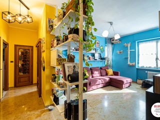 Quadrilocale in Vendita a Torino, 165'000&euro;, 91 m²