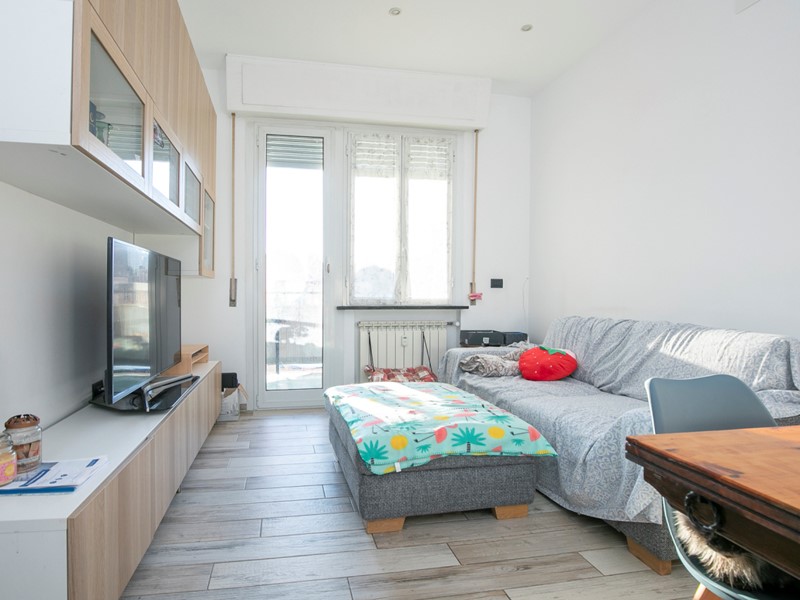 Appartamento in Vendita a Genova, zona Marassi, 108'000&euro;, 86 m²